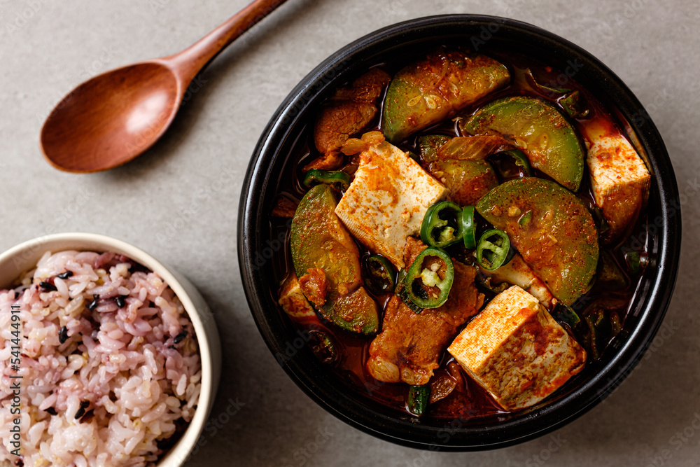 Spicy soup with zucchini Zucchini stew Spicy soup with zucchini Zucchini stew