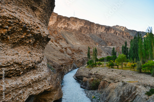 Fotu La Pass is a beautiful place in Himalayan Zanskar Range and is the highest point on Leh- Srinagar highway at a height of of 13,478ft (4,108m) above the sea level.