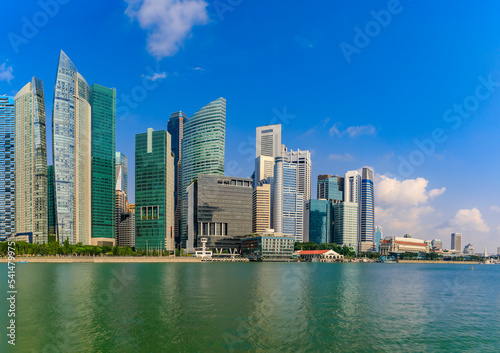 Panorama with downtown skyscrapers in Singapore city business district © SvetlanaSF