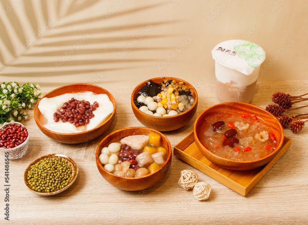 Assortment of red bean flower, Comprehensive bean curd, Yuanzi Soup