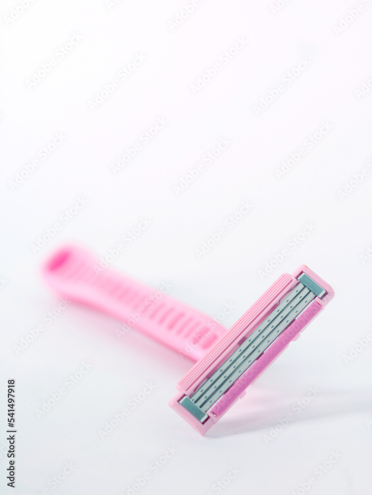 pink razor isolated isolated white background
