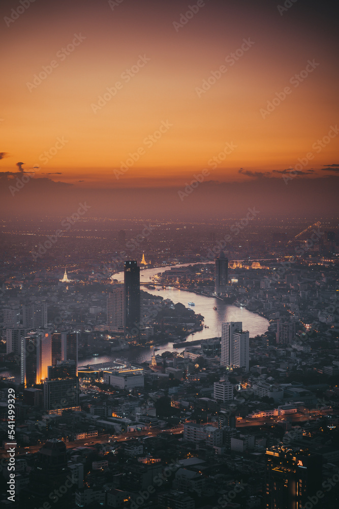 Naklejka premium city skyline at Mahanakron Bangkok 