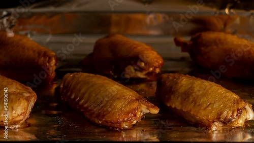 Baked Chicken Wings time lapse 