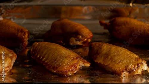 Baked Chicken Wings time lapse	