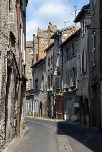 rue de la ville de Saint-Flour dans le cantal en France