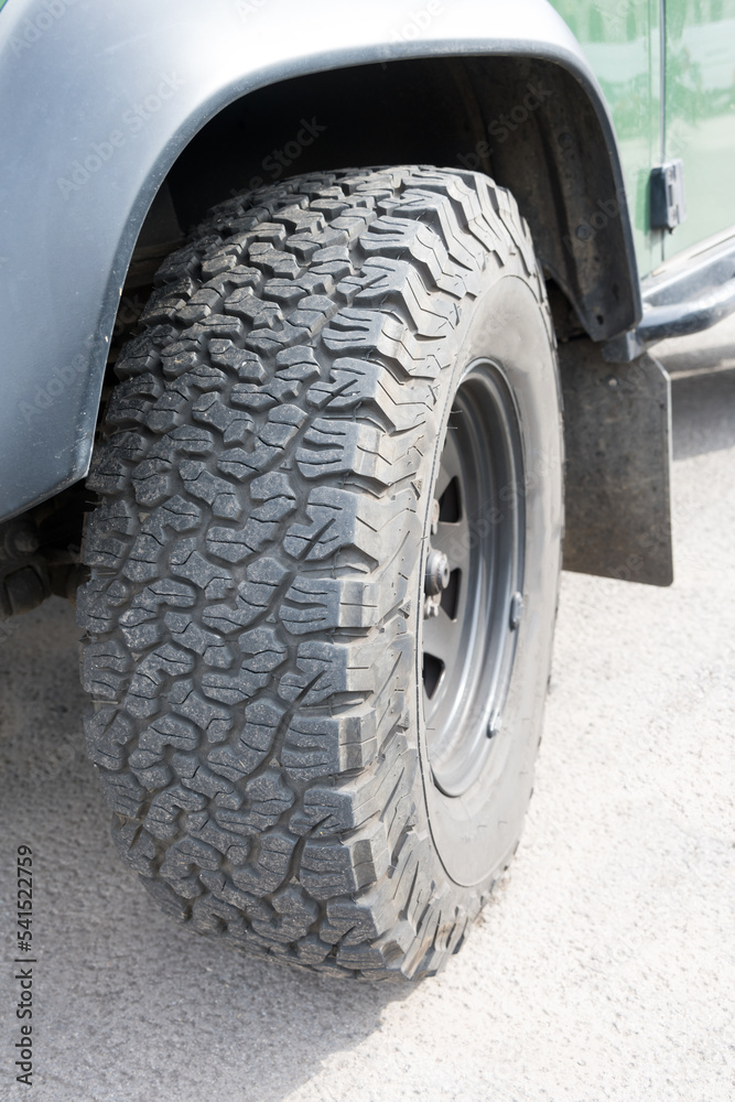 edged car fender chunky tire concept off road