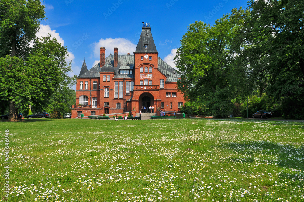 Palace in Kobylniki, Kuyavian-Pomeranian Voivodeship, Poland. Palace in Kobylniki, Kuyavian-Pomeranian Voivodeship, Poland.