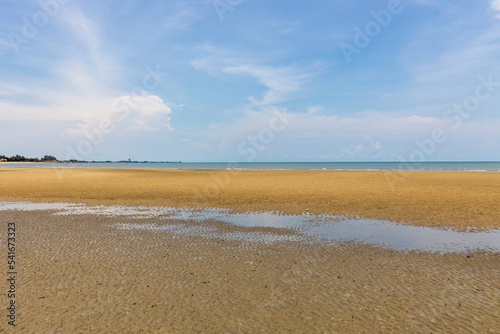 Marée basse à Cha Am en Thaïlande