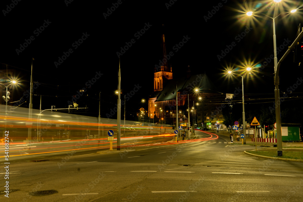 The Crossing in Szczecin at Wały Chrobrego.
City at night and a busy road.
Poland, Summer 2022