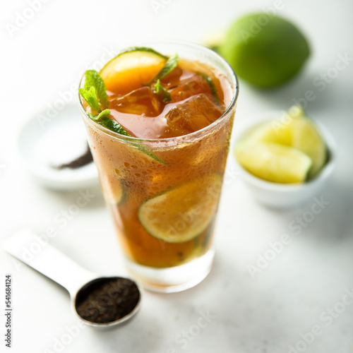 Traditional iced tea with lime