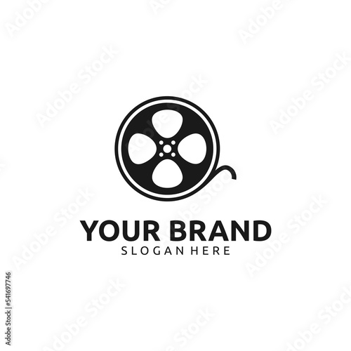 BLACK AND WHITE CINEMA FILM LOGO DESIGN