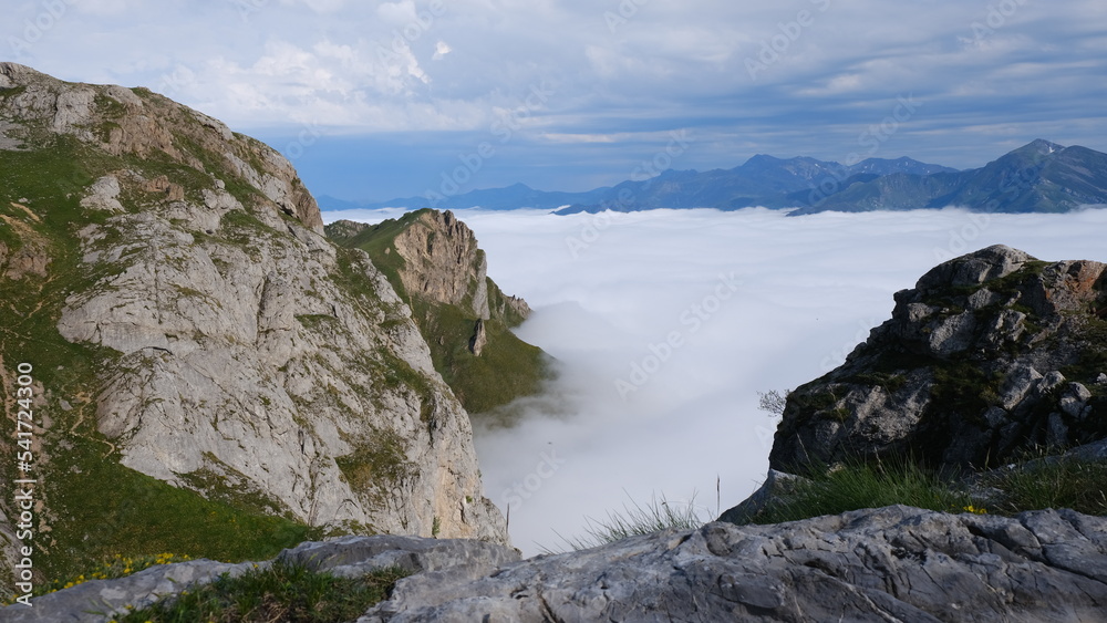 Niebla en el valle en Fuente Dé