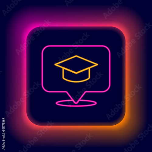 Glowing neon line Graduation cap in speech bubble icon isolated on black background. Graduation hat with tassel icon. Colorful outline concept. Vector © Kostiantyn