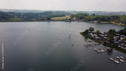 Segeln auf der Bevertalsperre in Käfernberg Hückeswagen photo