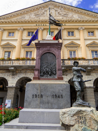 Monument to the Aosta Valley soldier