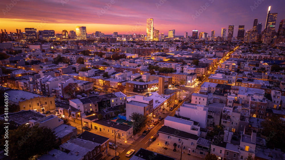 Fototapeta premium Drone of Epic Philadelphia Sunset