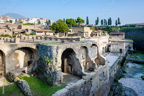 Bild auf Leinwand Ruins of Herculaneum, on the slopes of Vesuvius, an ancient Roman city destroyed by volcanic eruption of Vesuvius in 79 AD