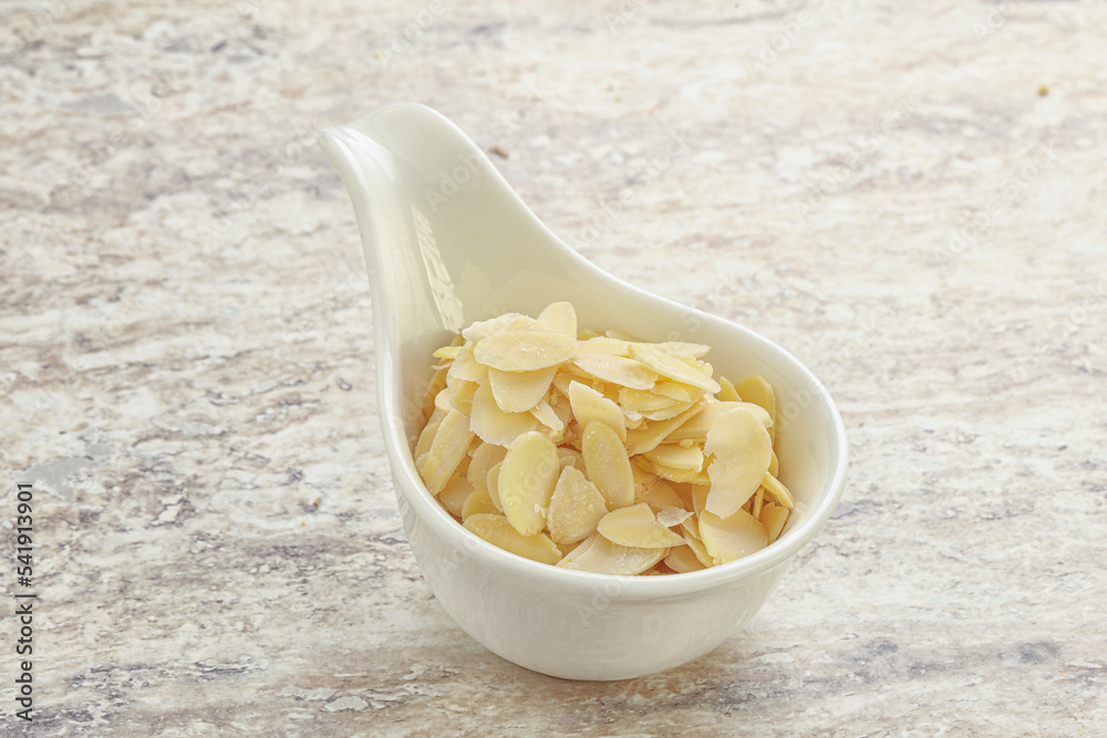 Almond nut slices for culinary Almond nut slices for culinary