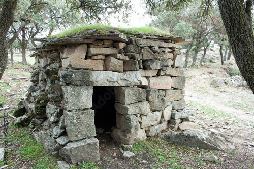 booth or shack where the granite stonemasons stored the work tools. Stone quarry