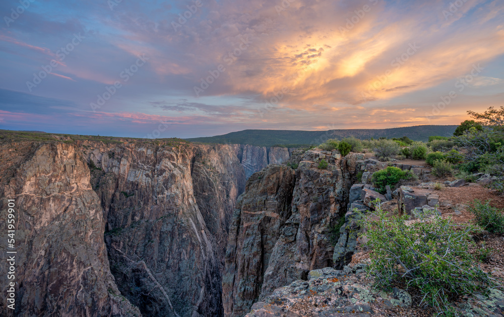 Sunrise at the Black Canyon of the Gunnison National Park, North Rim - Big Island View