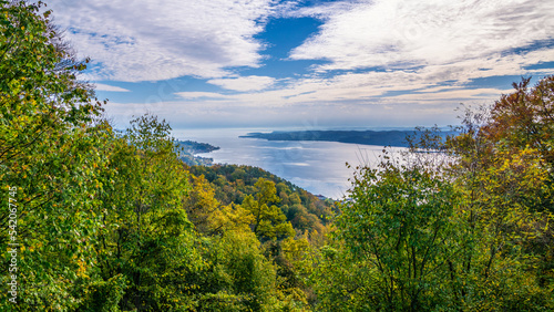 Fantastischer Panoramablick   ber den Bodensee im Herbst