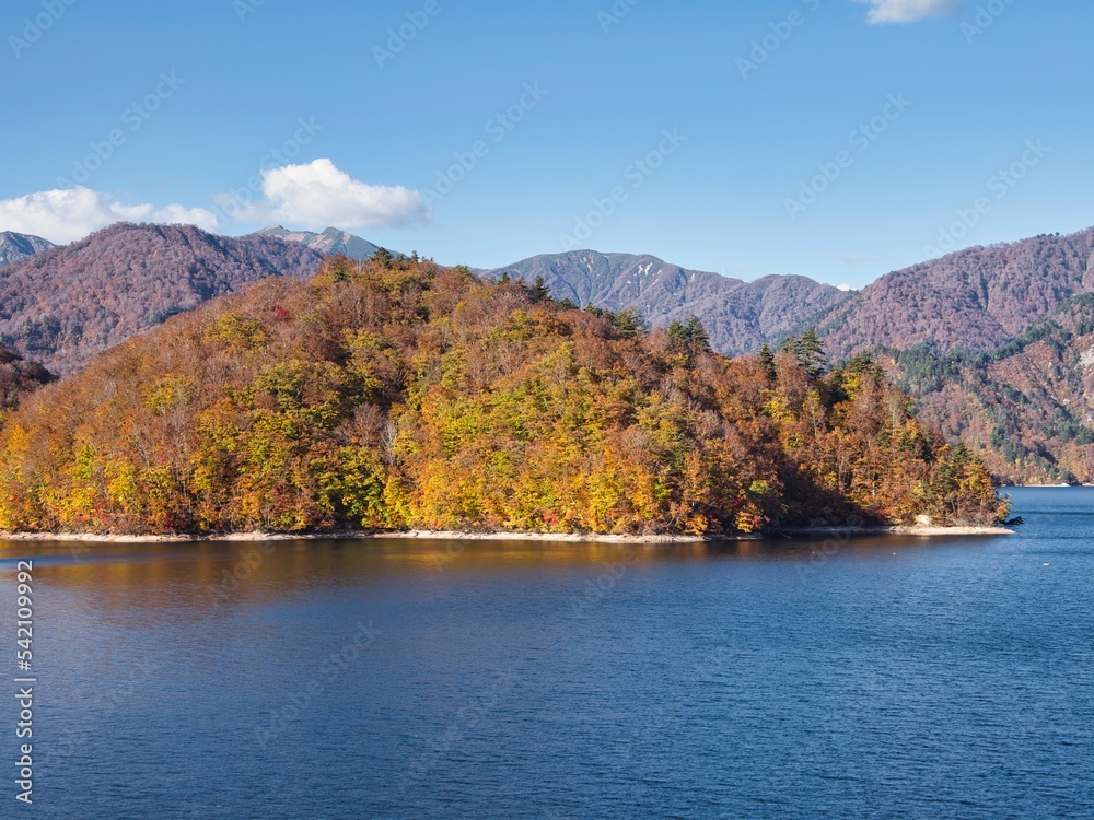 奥利根湖の紅葉