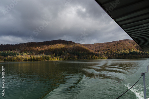 Fototapeta Naklejka Na Ścianę i Meble -  Zalew soliński - Bieszczady 