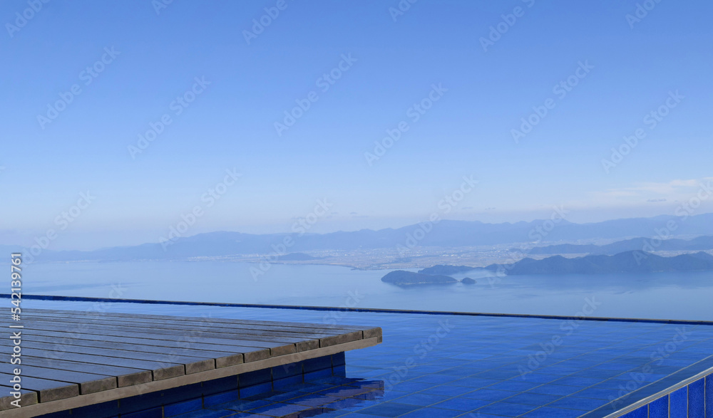 びわ湖テラスから眺める琵琶湖の風景、滋賀県の琵琶湖テラス、蓬莱山のびわ湖バレイ、琵琶湖バレイ、日本