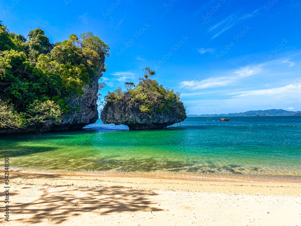 Obraz premium Koh Phak Bia island in Krabi province, Thailand