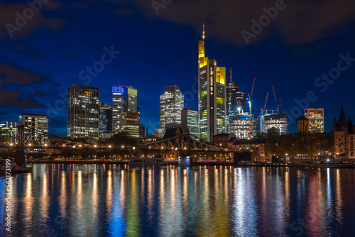 Frankfurt am Main, Hessen, Deutschland, Skyline mit Commerzbank Tower, Uebersicht  © Peter Engelke