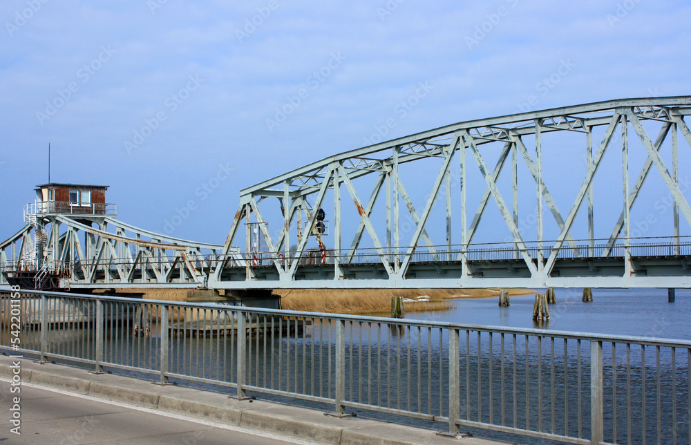 Obraz premium Railway Bridge, Meiningenbrücke near Zingst, Germany