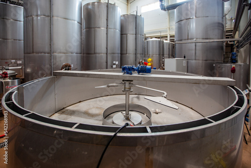 Large tanks for grape juice clarification in the modern winery