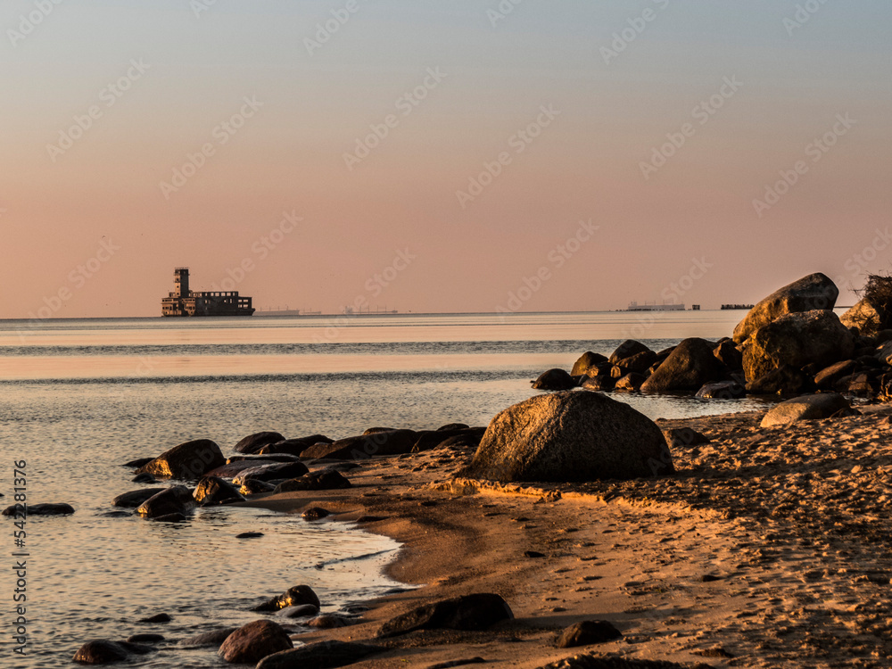 Torpedownia-Gdynia  - obrazy, fototapety, plakaty 