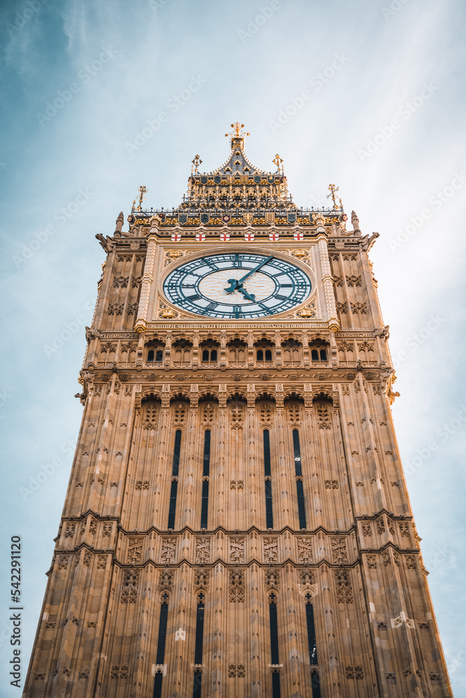 Big Ben in London from another perspective