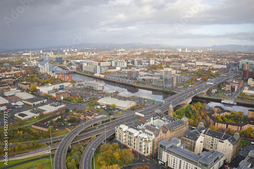 Aerial view of Glasgow showing the Kingston Bridge over the River Clyde and M8, M74 Motorway