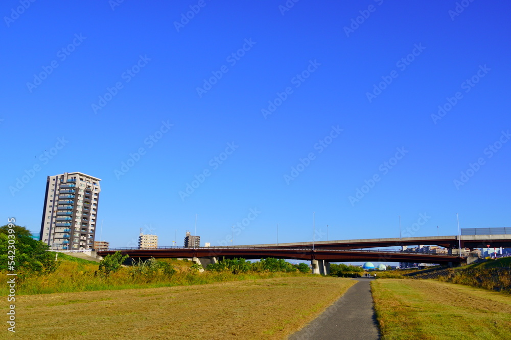 	【愛知県】名古屋市北区の風景　矢田川、三階橋付近