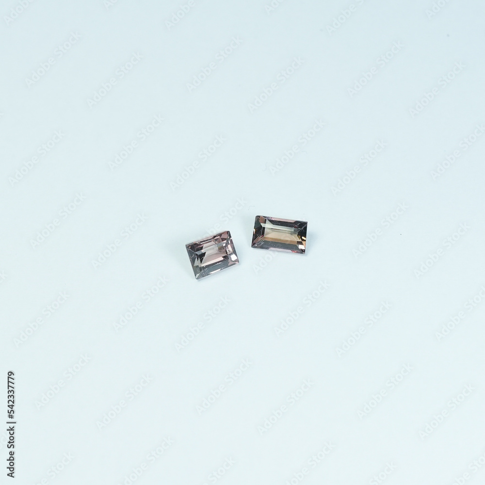 genuine mined natural Violet sapphire square cut shape precious gemstones for design gems jewellery. Selective focus natural Violet sapphire square cutting gemstone for design gold jewelry.