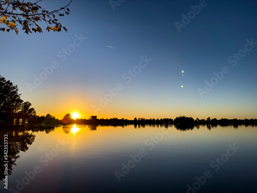 Sonnenuntergang am Kronthaler Weiher in Erding