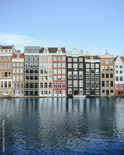 Fototapeta Houses on the canals of Amsterdam