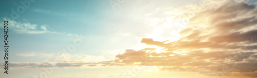 Photo Picturesque view of beautiful sky with clouds. Banner design