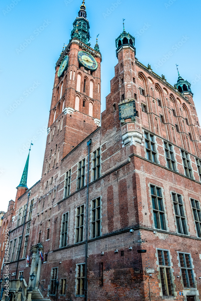 Obraz premium Facade of the city hall (Ratusz) in Gdansk, Poland, Europe