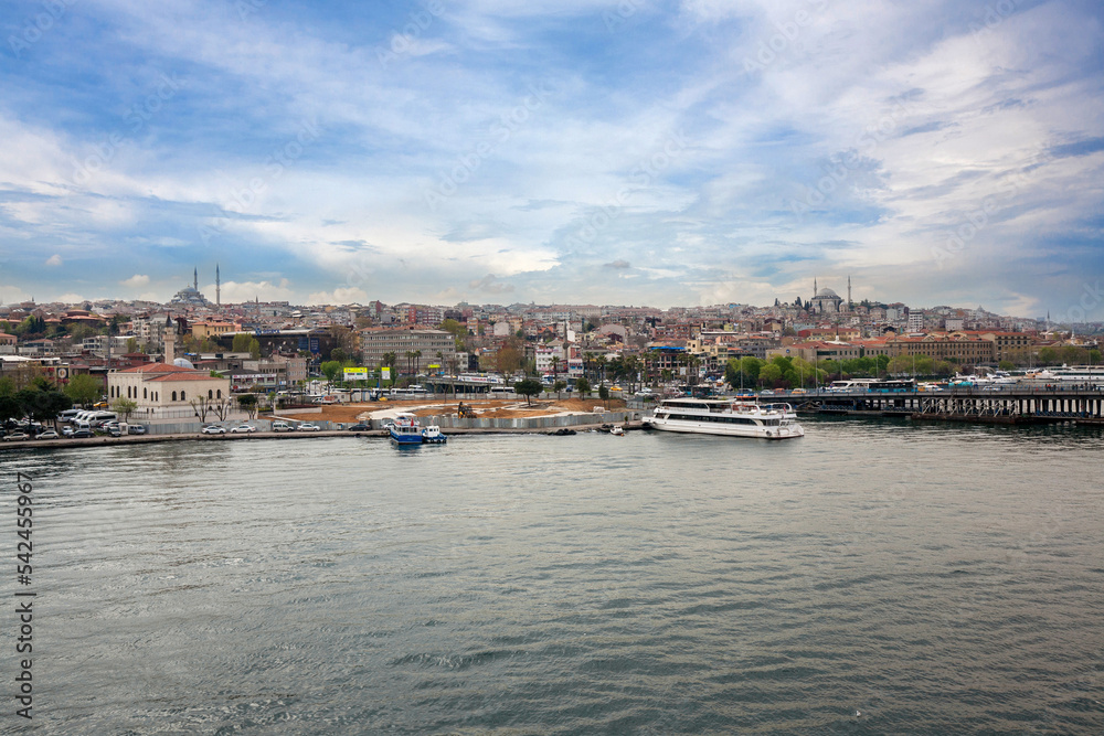 Istanbul waterfront, It's the most populous city in Turkey and the country's economic, cultural and historic center. Locate between the Sea of Marmara and the Black Sea