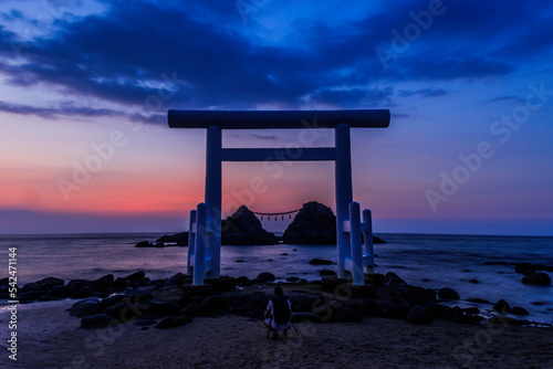 鳥居と夕焼け