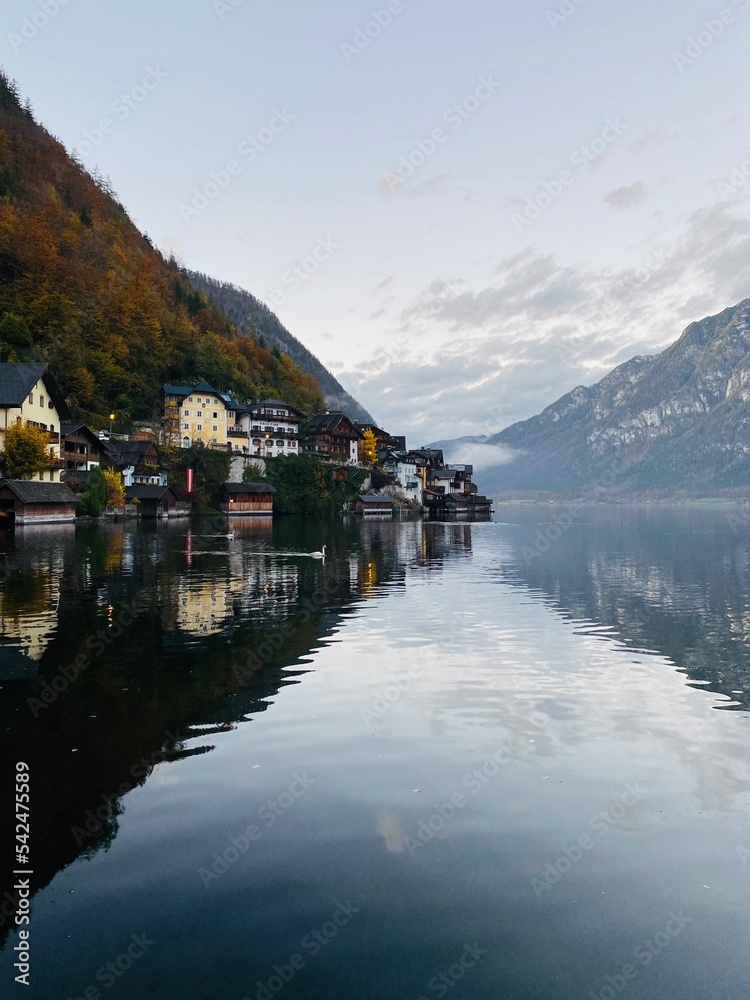 Fototapeta premium hallstatt village seen from the lake