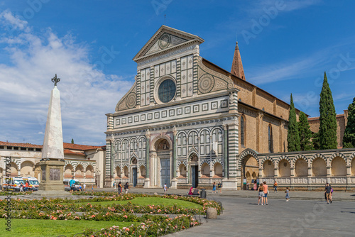 Basilica di Santa Maria Novella et Piazza Santa Maria Novella, à Florence, Italie photo