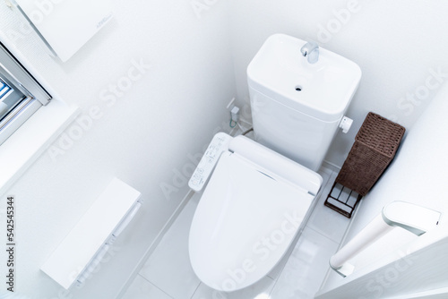 新築住宅のトイレの写真