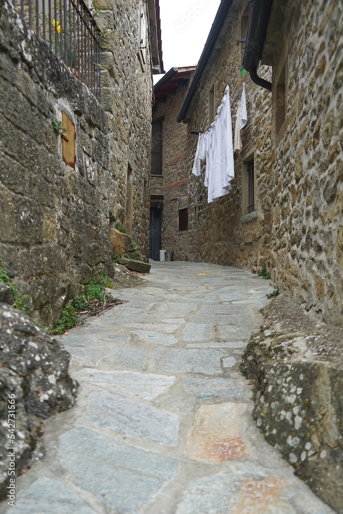 Glimpse of the ancient village of Quota di Poppi, Tuscany, Italy