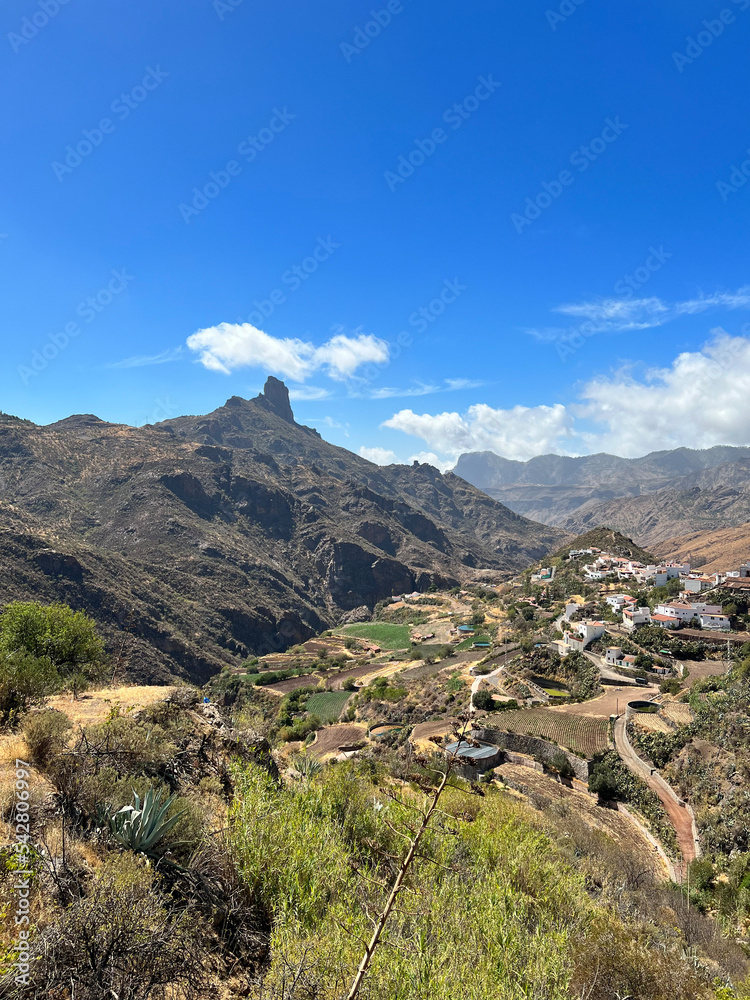 Paisaje en Gran Canaria con vista al Roque Nublo