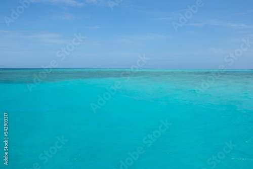Beautiful indian ocean at Rashdoo, Maldives. © peacefoo