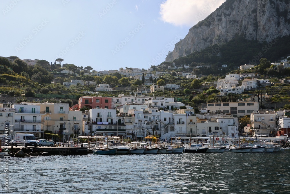Passeggiando ed ammirando la Costa Amalfitana - Italia